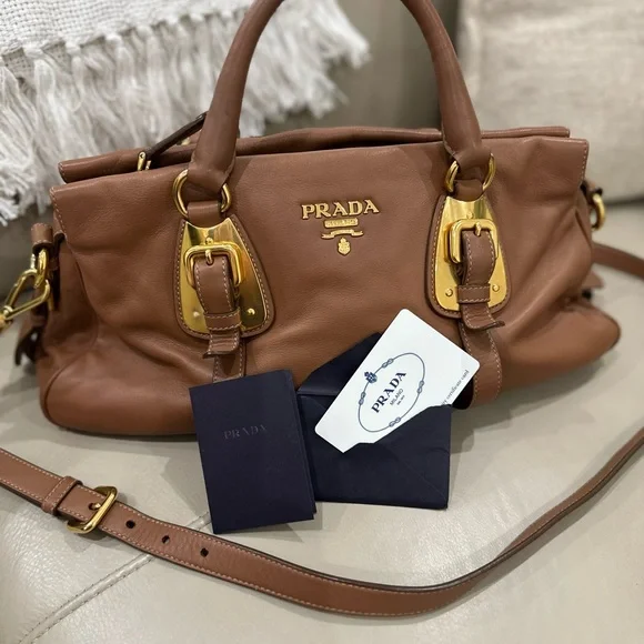 Prada Tan Leather Bag with Gold Details - Picture 6 of 12